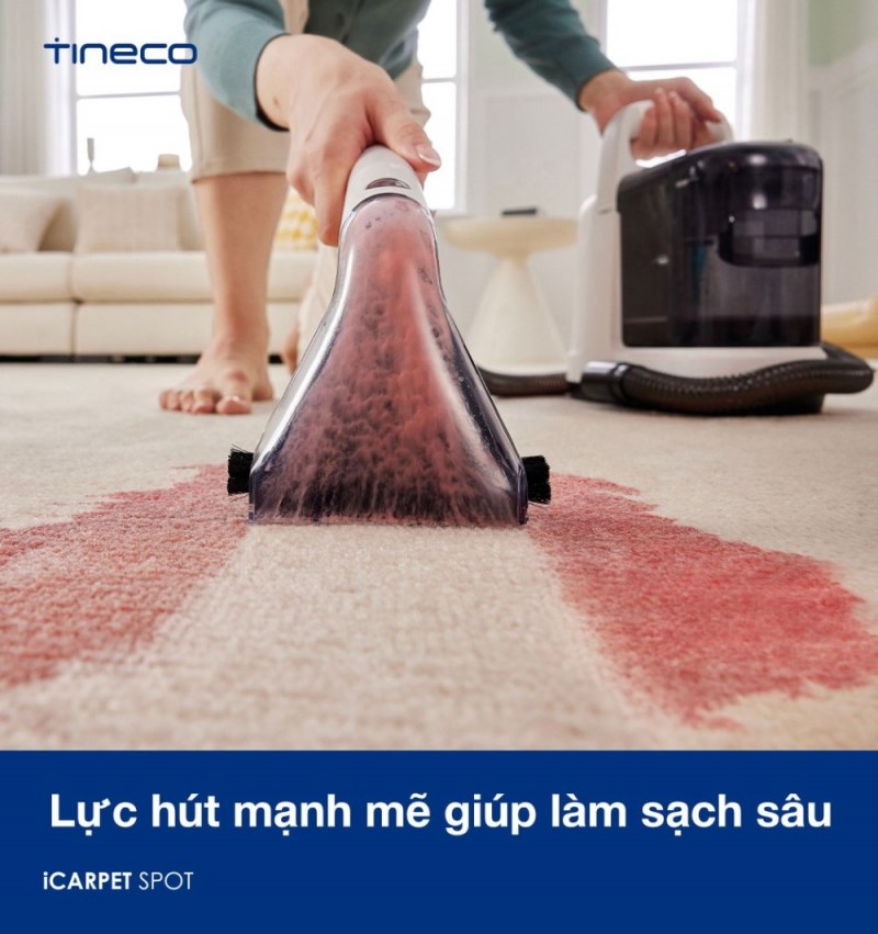 Đầu chổi iCarpet Spot thu hồi phần bẩn tại một vùng thảm